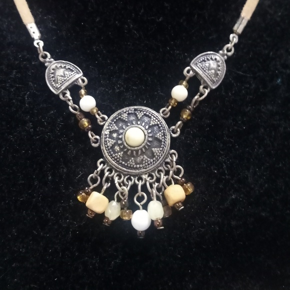 Western/South American Inspired Earthtone Necklace - Picture 2 of 3